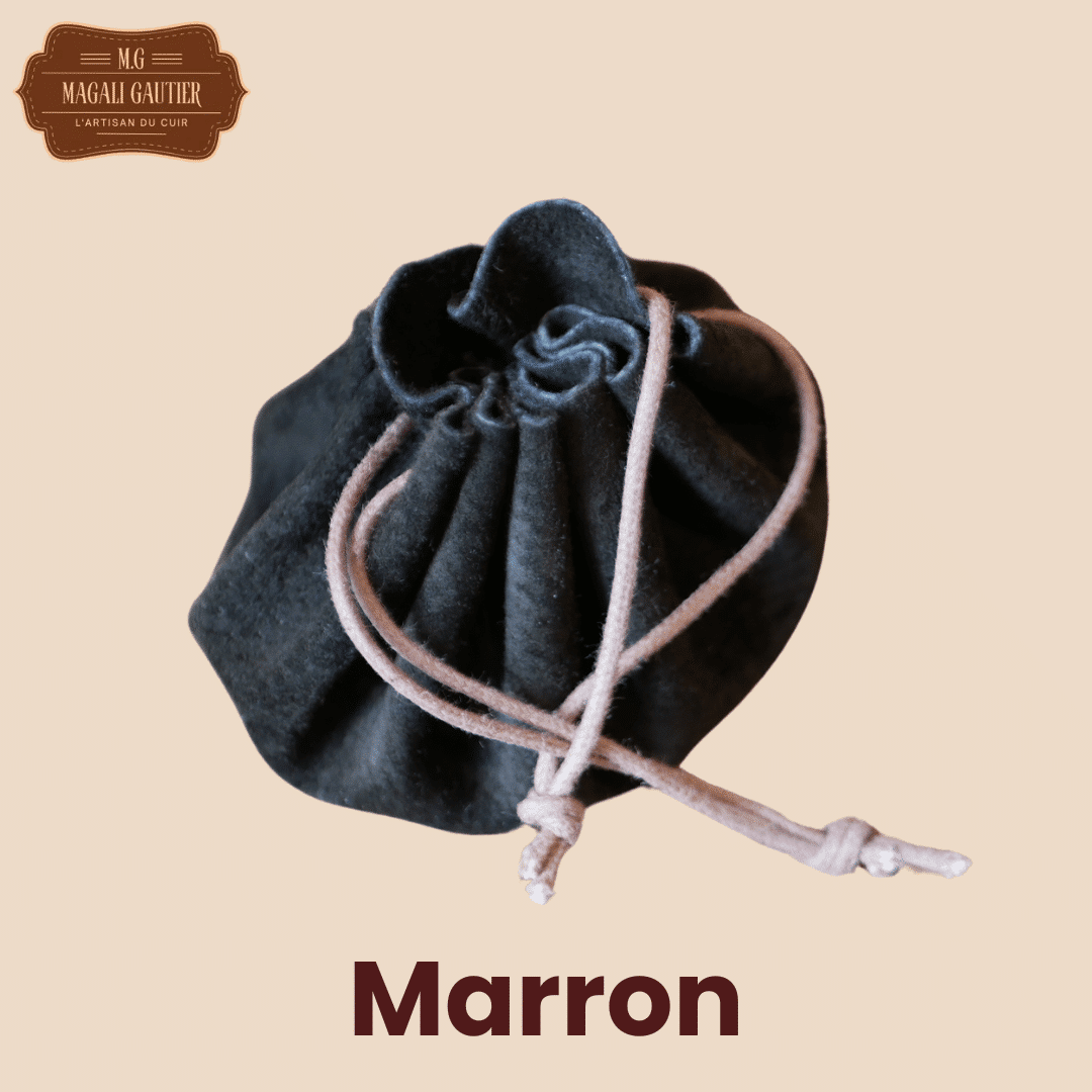 Bourse En Cuir Artisanale + Compteur De Vie Dragon Rouge - Format Poche Pour Dés JDR - Stop-lacet En Bois - Vert Anglais - 3